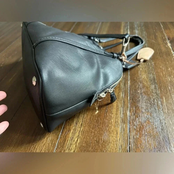 Coach Peyton satchel - Picture 8 of 14